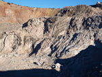 Grupo Mineralógico de Alicante.Canteras de yeso las Viudas. La Alcoraia. Alicante    