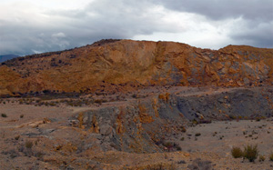 Grupo Mineralógico de Alicante.Cantera de Áridos Casablanca. San Vicente del Raspeig. Alicante