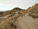 Grupo Mineralógico de Alicante. Cantera de Áridos Holcin. Busot. Alicante 