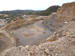 Grupo Mineralógico de Alicante. Cantera de Áridos Holcin. Busot. Alicante 