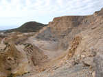 Grupo Mineralógico de Alicante.Cantera de Áridos Holcin. Busot. Alicante