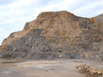 Grupo Mineralógico de Alicante.Cantera de Áridos Holcin. Busot. Alicante