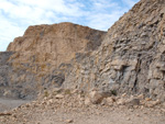 Grupo Mineralógico de Alicante.Cantera de Áridos Holcin. Busot. Alicante