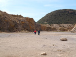 Grupo Mineralógico de Alicante.Cantera de Áridos Holcin. Busot. Alicante