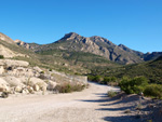 Grupo Mineralógico de Alicante.Cantera de Áridos Holcin. Busot. Alicante