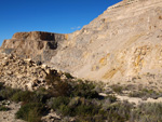 Grupo Mineralógico de Alicante.Cantera de Áridos Holcin. Busot. Alicante