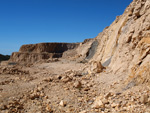 Grupo Mineralógico de Alicante.Cantera de Áridos Holcin. Busot. Alicante