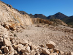 Grupo Mineralógico de Alicante.Cantera de Áridos Holcin. Busot. Alicante