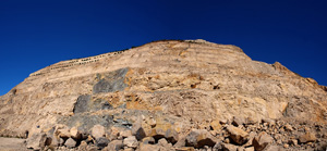 Grupo Mineralógico de Alicante.Cantera de Áridos Holcin. Busot. Alicante