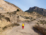 Grupo Mineralógico de Alicante.Cantera de Áridos Holcin. Busot. Alicante