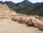 Grupo Mineralógico de Alicante.Cantera de Áridos Holcin. Busot. Alicante 