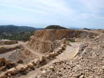 Grupo Mineralógico de Alicante.Cantera de Áridos Holcin. Busot. Alicante