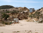 Grupo Mineralógico de Alicante.Cantera de Áridos Holcin. Busot. Alicante