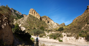 Grupo Mineralógico de Alicante.Paraje los Terreros. Valle de Ricote.Ojós. Murcia.