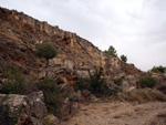 Grupo Mineralógico de Alicante. Exolotaciones de áridos y yeso. Cabezo del Polavar. Villena. Alicante