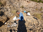 Grupo Mineralógico de Alicante. Exolotaciones de áridos y yeso. Cabezo del Polavar. Villena. Alicante