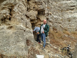 Grupo Mineralógico de Alicante. Exolotaciones de áridos y yeso. Cabezo del Polavar. Villena. Alicante