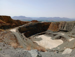 Grupo Mineralógico de Alicante. Cantera los Serranos. Albatera. Alicante