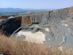 Grupo Mineralógico de Alicante. Cantera los Serranos. Albatera. Alicante