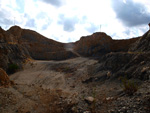 Grupo Mineralógico de Alicante. Cantera Casablanca. San Vicente del Raspeig. Alicante