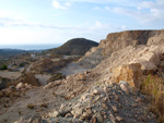 Grupo Mineralógico de Alicante.  Cantera Holcín. Busot. Alicante 