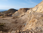 Grupo Mineralógico de Alicante. Cantera Holcín. Busot. Alicante