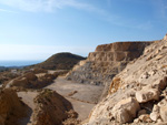 Grupo Mineralógico de Alicante. Cantera Holcín. Busot. Alicante