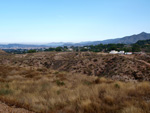 Grupo Mineralógico de Alicante. Afloramiento de Aragonito. Loma Badá. Petrer. Alicante