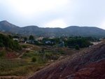 Grupo Mineralógico de Alicante. Afloramiento de Aragonito. Loma Badá. Petrer. Alicante