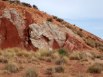 Grupo Mineralógico de Alicante. Afloramiento de Aragonito. Loma Badá. Petrer. Alicante