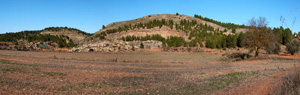 Grupo Mineralógico de Alicante. Afloramiento del Keuper. Casas de Ves, Comarca La Manchuela, Albacete