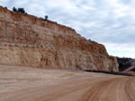 Grupo Mineralógico de Alicante. Gravera del Barraquero, Hoya Redonda, Enguera, Comarca Canal de Navarrés, Valencia 