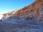 Grupo Mineralógico de Alicante. Gravera del Barraquero, Hoya Redonda, Enguera, Comarca Canal de Navarrés, Valencia 