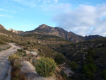 Grupo Mineralógico de Alicante. Cantera de Áridos de Holcin, Busot. Alicante