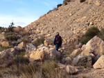 Grupo Mineralógico de Alicante. Cantera de Áridos de Holcin, Busot. Alicante