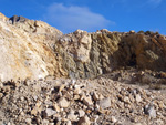 Grupo Mineralógico de Alicante. Cantera de Áridos de Holcin, Busot. Alicante