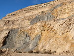 Grupo Mineralógico de Alicante. Cantera de Áridos de Holcin, Busot. Alicante