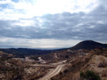 Grupo Mineralógico de Alicante. Cantera de Áridos de Holcin, Busot. Alicante