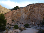 Grupo Mineralógico de Alicante. Cantera de Áridos Barranc de Cabiafic. Aigues de Busot. Alicante