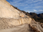 Grupo Mineralógico de Alicante. Cantera de çAridos Holcin. Busot. Alicante