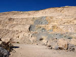 Grupo Mineralógico de Alicante. Cantera de Áridos de Holcin. Busot. Alicante