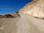 Grupo Mineralógico de Alicante. Cantera de Áridos de Holcin. Busot. Alicante