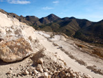 Grupo Mineralógico de Alicante. Cantera de Áridos de Holcin. Busot. Alicante