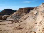 Grupo Mineralógico de Alicante. Cantera de Áridos de Holcin. Busot. Alicante