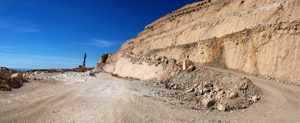 Grupo Mineralógico de Alicante. Cantera de Áridos de Holcin. Busot. Alicante