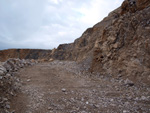 Grupo Mineralógico de Alicante. Cantera de Áridos de Holcin. Busot. Alicante