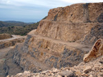 Grupo Mineralógico de Alicante. Cantera de Áridos de Holcin. Busot. Alicante