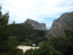 Grupo Mineralógico de Alicante. Cantera Barranco de la Mola. Sierra de Olta, Calpe. Alicante