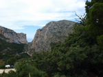 Grupo Mineralógico de Alicante. Cantera Barranco de la Mola. Sierra de Olta, Calpe. Alicante