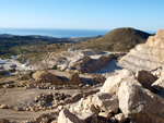 Grupo Mineralógico de Alicante.  Cantera de Áridos Holcin. Busot. Alicante 